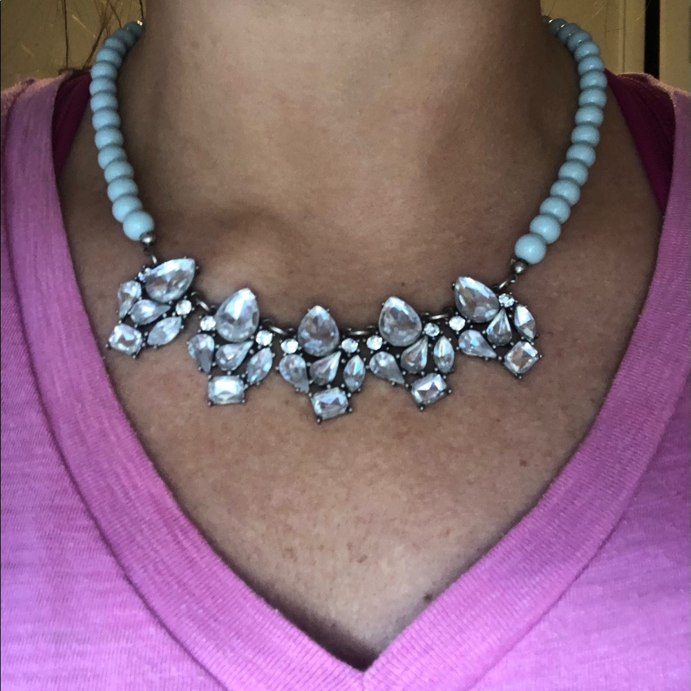 Ann Taylor loft necklace